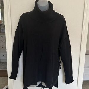 Bar III  Turtleneck Hi-lo Sweater in Black NWT
